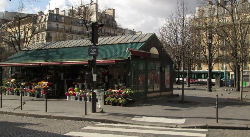 Appartamento Little boudoir of Champs-Elysées Parigi Esterno foto